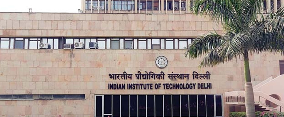 Image of DMS IIT Delhi campus highlighting its tech-driven management programs.