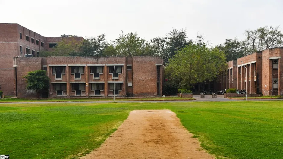 Image of MICA Ahmedabad campus, specializing in strategic marketing, a top private MBA college for 2024