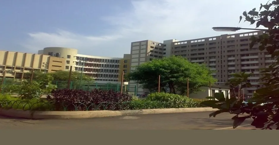 Image of SIMSREE Mumbai building, offering affordable management education, a top private MBA college for 2024